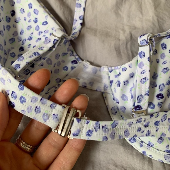 Patterned Underwire Bikini Top - Picture 6 of 6